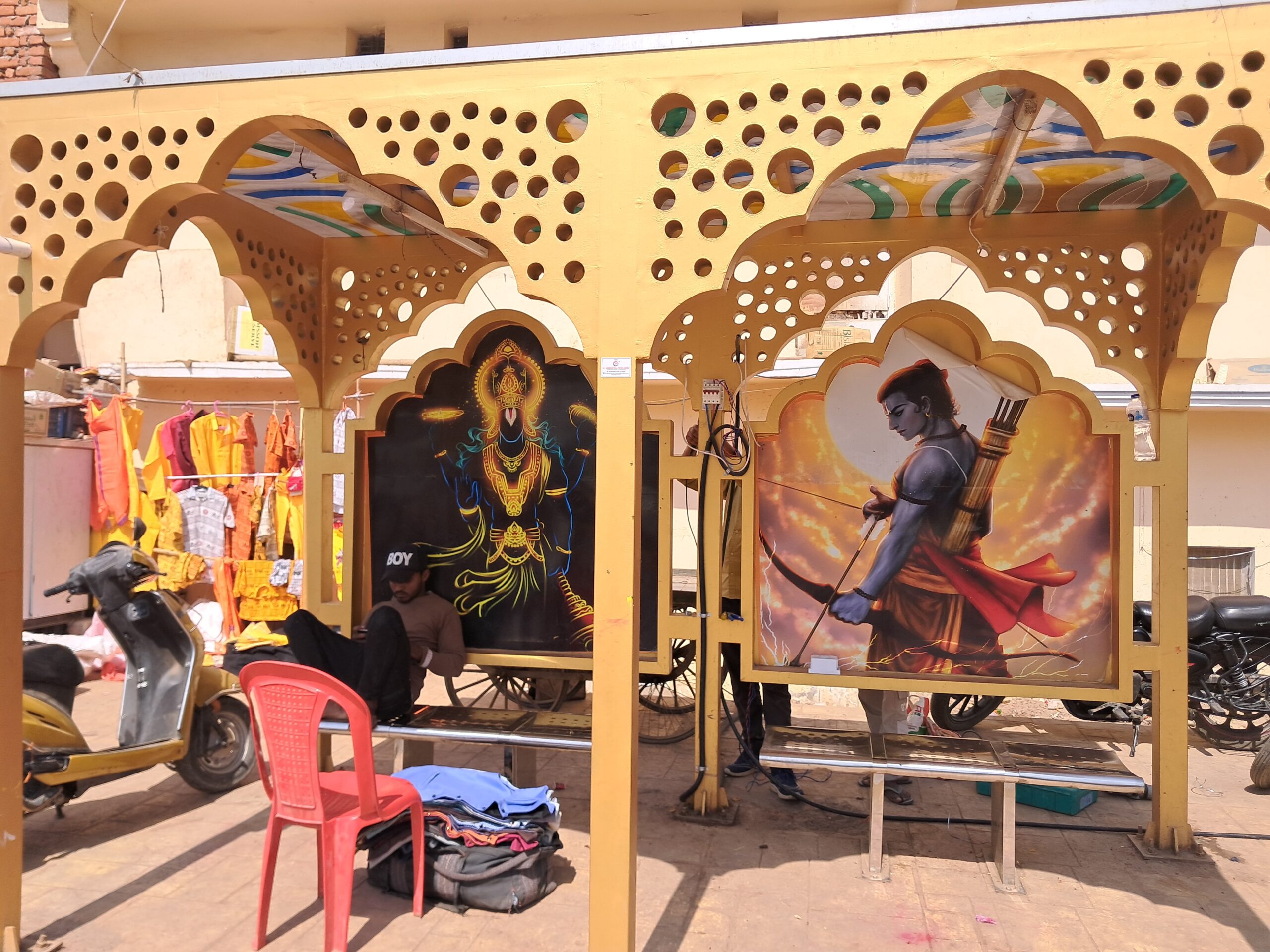 Bus stops all adorned with Shri Ram Images at Ayodhya